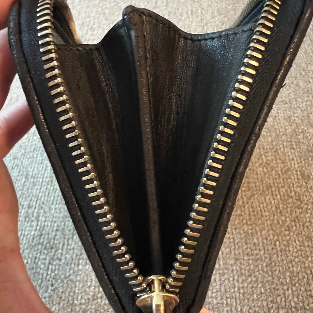 Bottega Veneta Leather Wallet - Picture 10 of 15